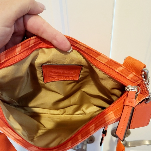 Coach Zebra Crossbody Bag NWOT - Picture 3 of 4